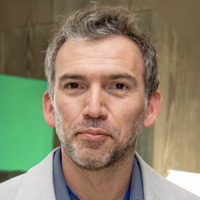 Dr. Julián Aliste