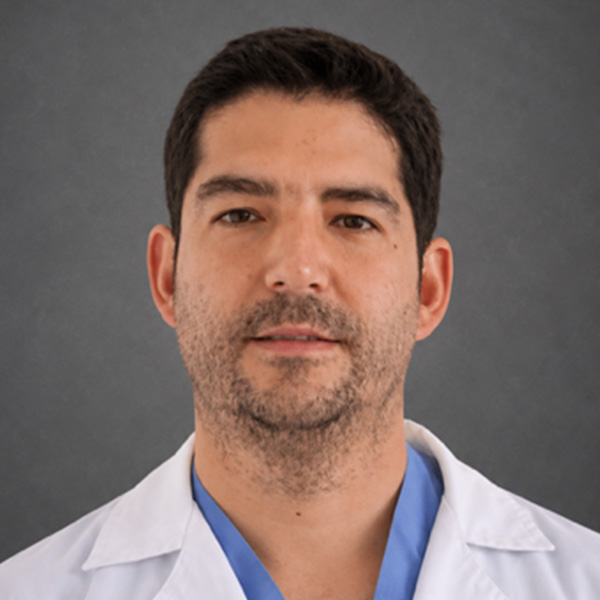 Dr. Pablo Paredes